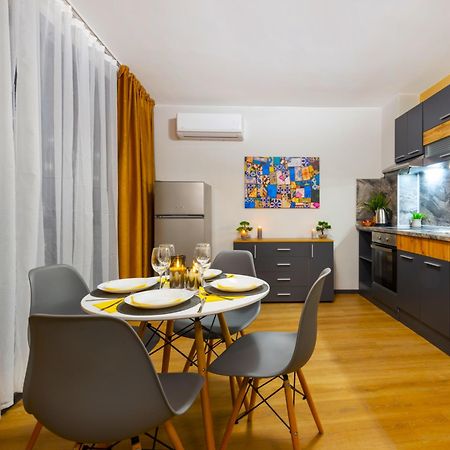 Best Guest 2 Apartments Plovdiv Buitenkant foto