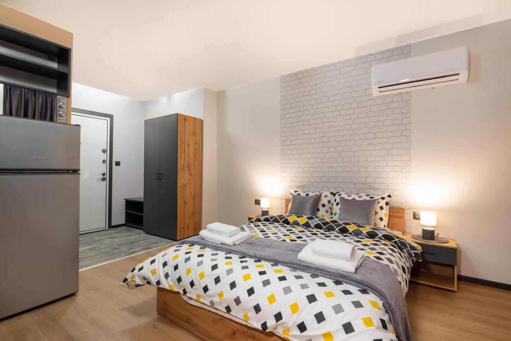 Best Guest 2 Apartments Plovdiv Buitenkant foto