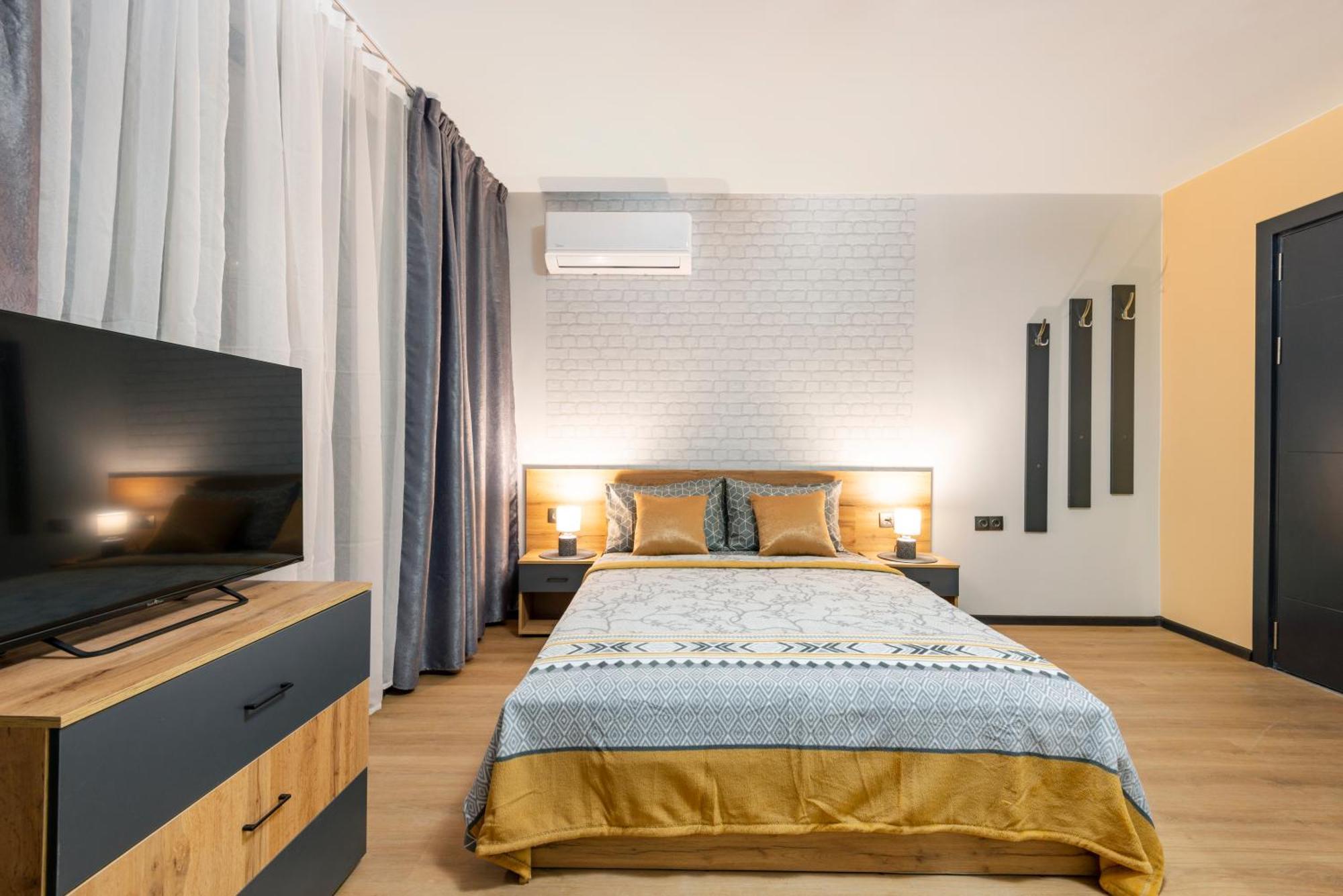 Best Guest 2 Apartments Plovdiv Buitenkant foto